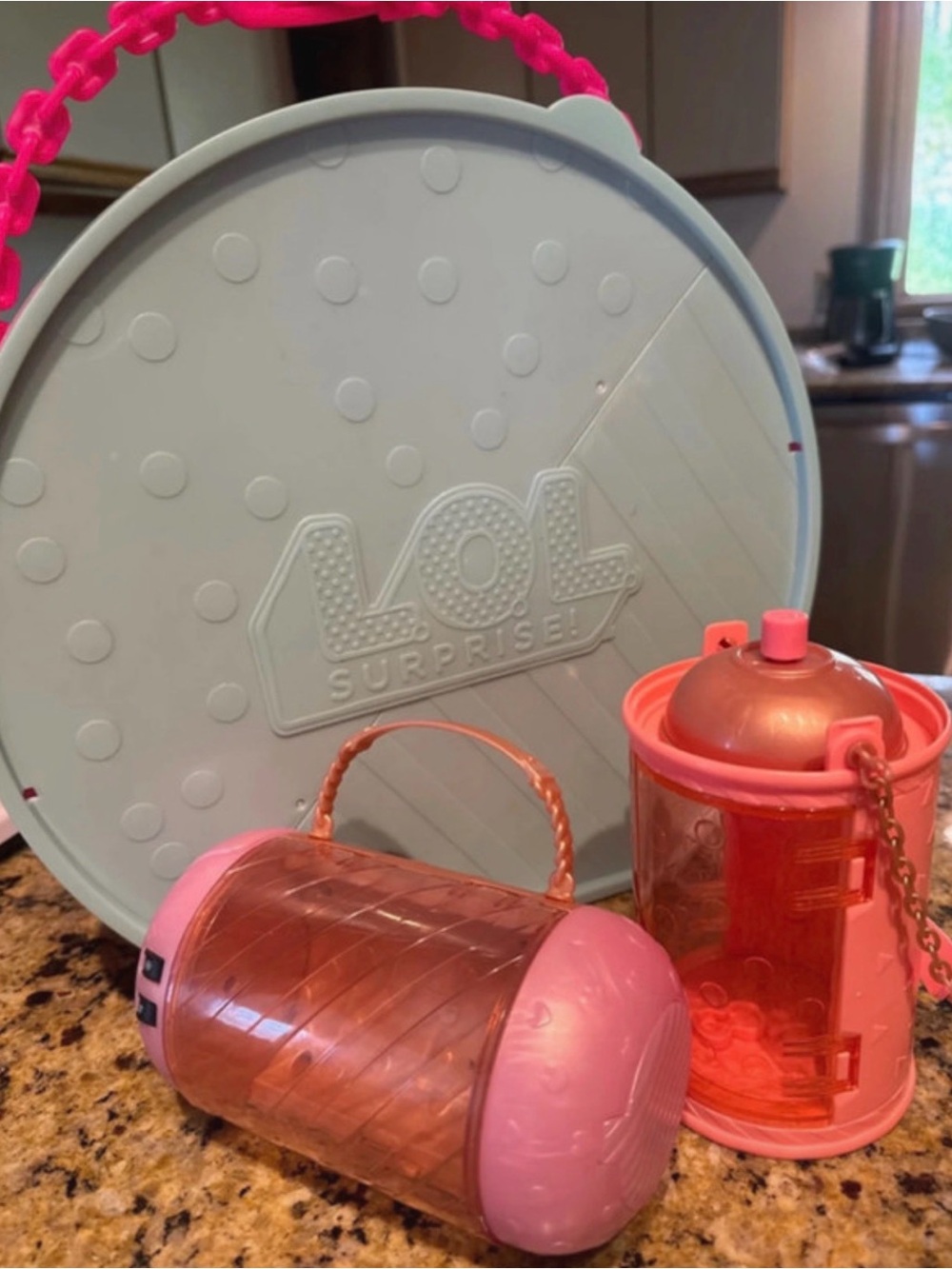 L.O.L. Surprise! Pink & Light Blue Portable Carrying Case Set